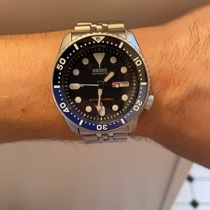 Seiko SKX009 with Batman and Pepsi bezel